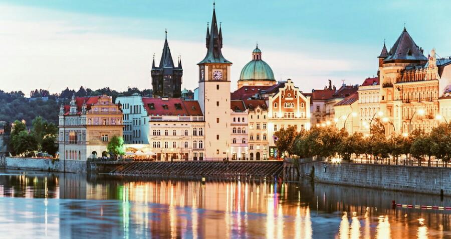 Горящие туры, из Москвы - — 30% на Горящий тур из СПб в Прагу на 3 ночи за 11350 рублей с человека — Pension Europa Hotel!