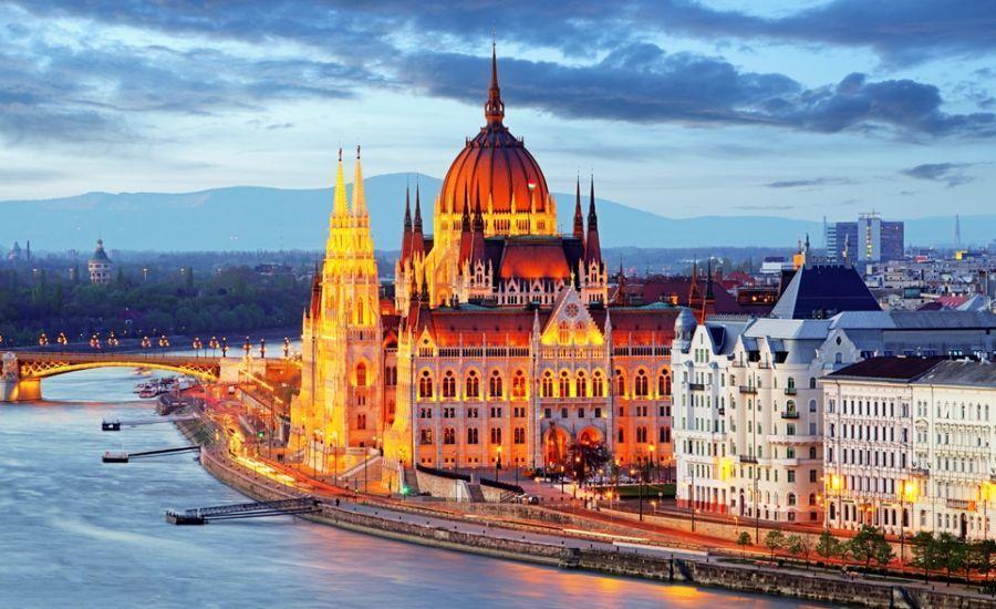 Европу - Авиабилеты в Будапешт из Москвы в июне от 5991 рублей туда-обратно!