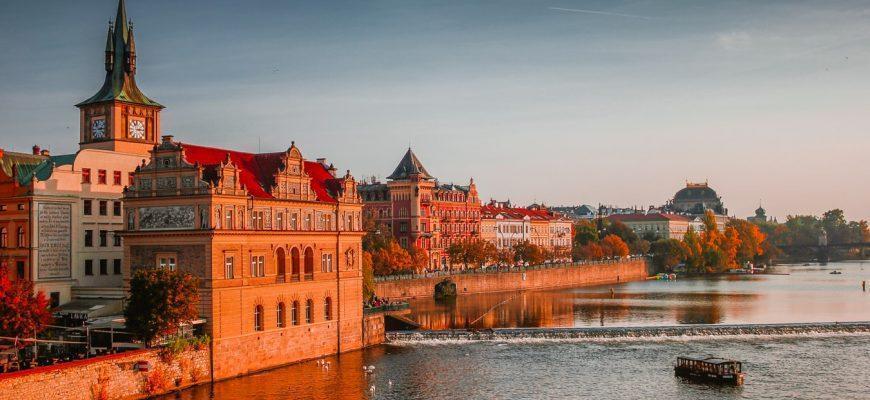 Горящие туры, из Москвы -45% на тур в Прагу из Москвы , 7 ночей за 15600 руб. с человека — Pension Europa Hotel!
