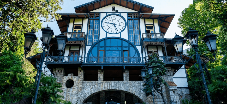 Горящие туры, из Регионов - Топ 5 предложений в лучшие отели Абхазии из Регионов На Новый Год!