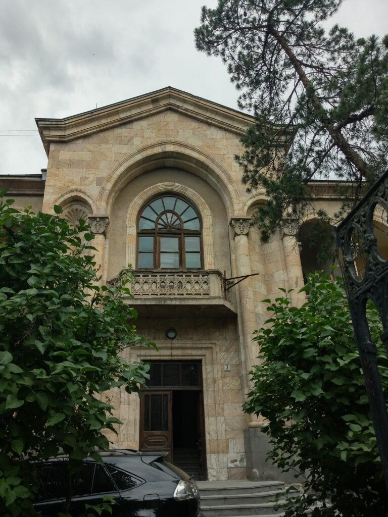 Прогулка по весеннему Еревану